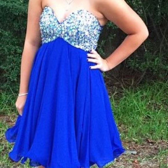 Homecoming dress