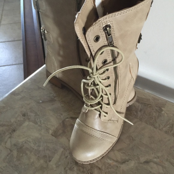 Boots - Picture 2 of 2