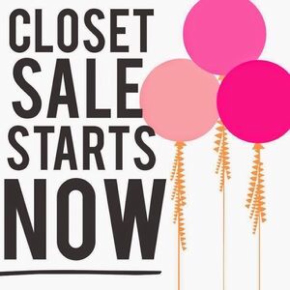 Sale on Everything in my closet! 🎉🎈Make an offer