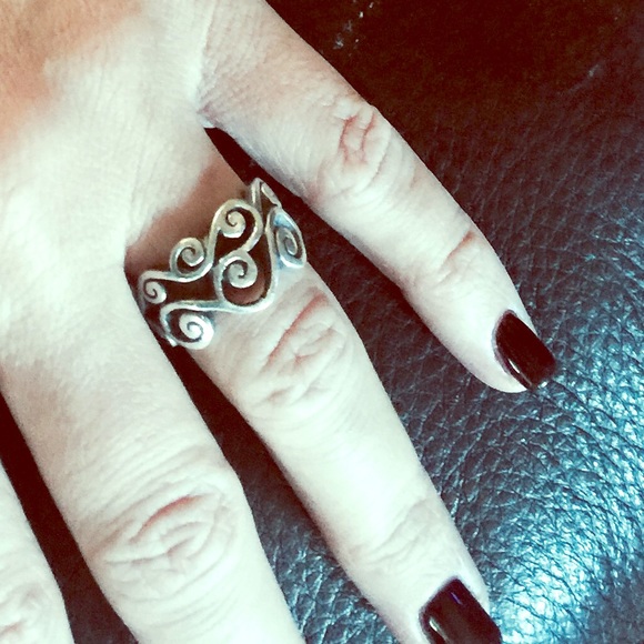 Brighton retired Silver Scroll Ring Sz 7