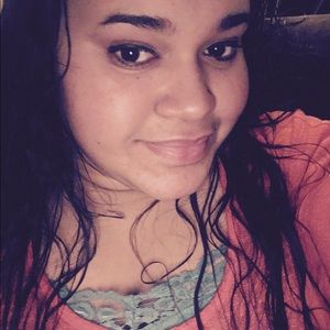 Meet your Posher, Luz