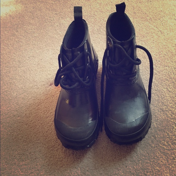 BOGS rain ankle boots