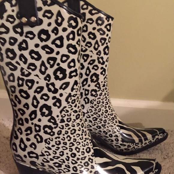 Rain boots
