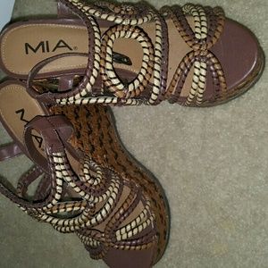 Cultured shoes