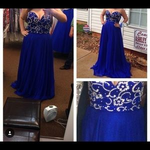Sherri Hill prom dress