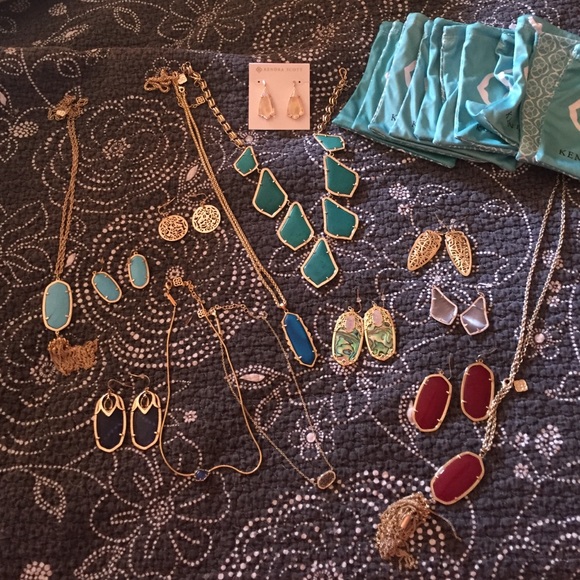 My Kendra Scott collection is growing 😻