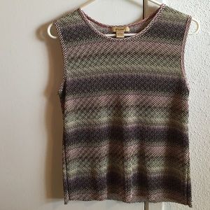 Sleeveless blouse by Plissé