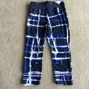 ‼️SOLD‼️Nike cropped tights