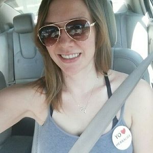 Meet your Posher, Jillian