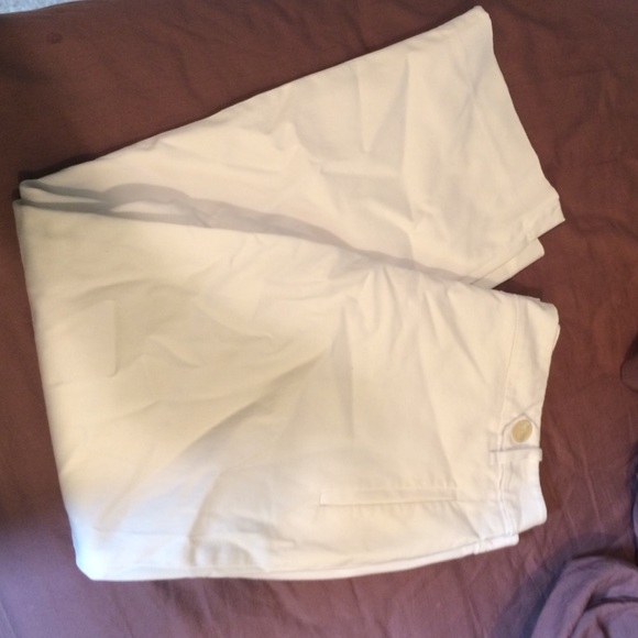 SOLD LOFT white capri's