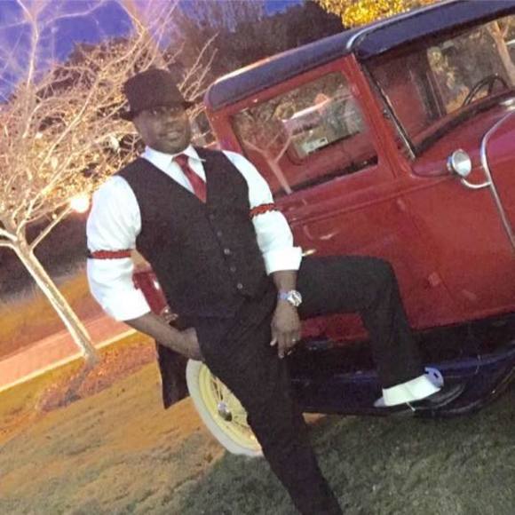 Meet your Posher, Gus