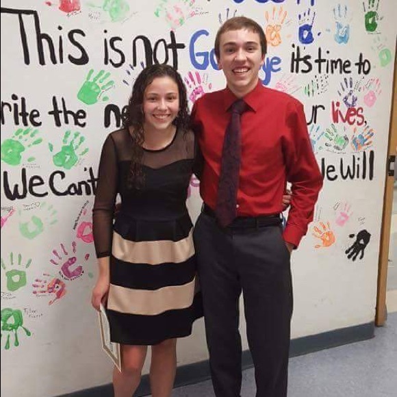 Meet your Posher, Danielle