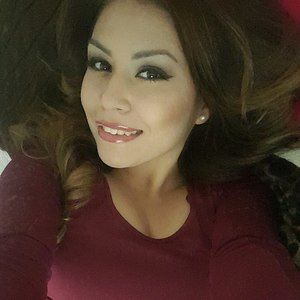 Meet your Posher, Reyna