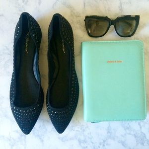 bcbgeneration / pointed flat