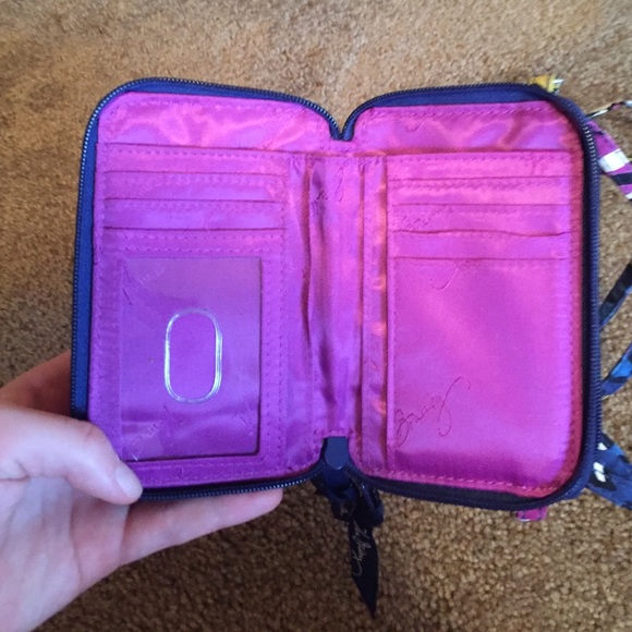 Vera Bradley iPhone 5 wristlet - Picture 2 of 4