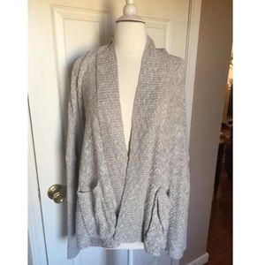 Abercrombie & Fitch beachy cardigan