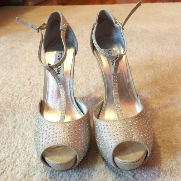 Steve Madden heels