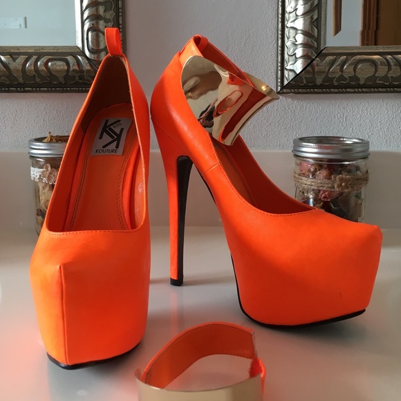 Kiss Kouture Shoes - Bright Orange Platform Pumps