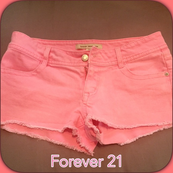 ❗️Sold❗️ Forever 21 Hot Pink Cut Off Shorts