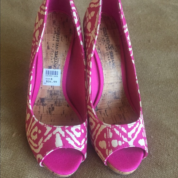 FUNDRAISER: pretty pink peep toe heels