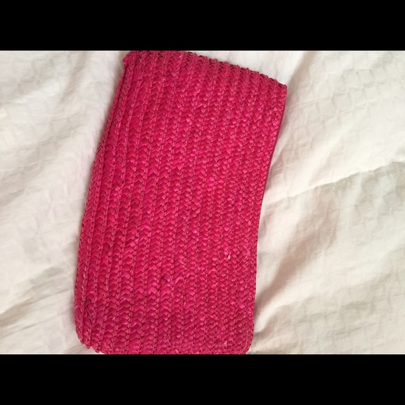 Pink straw clutch - Picture 1 of 2