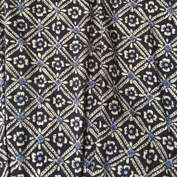 🌸Pretty, long flowing dress🌸 - Picture 2 of 3