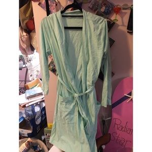 Gap Body Seafoam/ Mint Robe