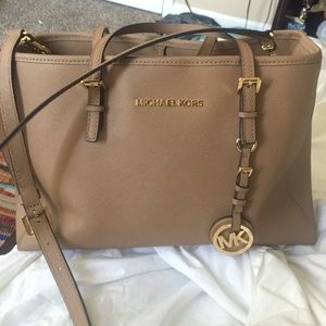 Michael kors handbag