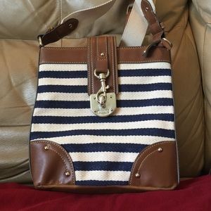 Crossbody Chaps good condition