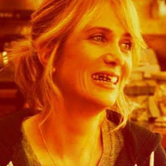 Meet your Posher, Megan - Picture 1 of 1