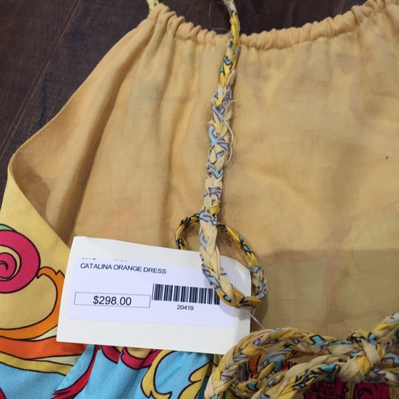 Nice Dress๐๐๐ - Picture 4 of 4