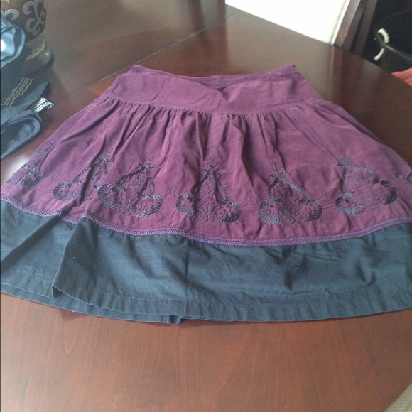 Ann Taylor Loft corduroy embroidered skirt