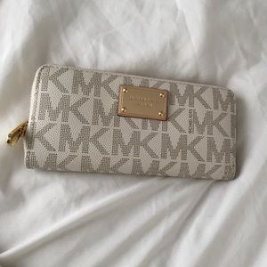 Michael Kors authentic wallet