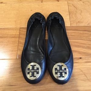 Tory Burch Black and Silver Reva size 8