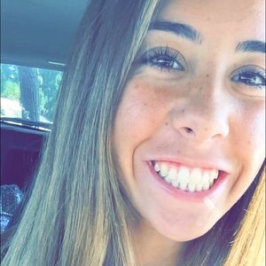 Meet your Posher, Sophia