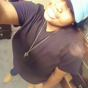 Meet your Posher, Alexys