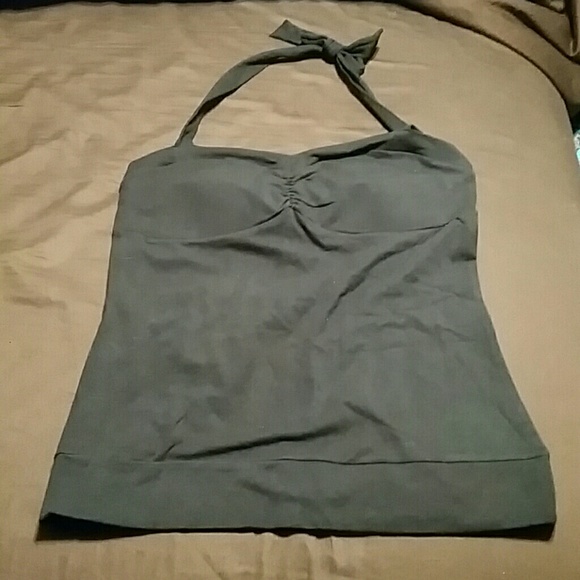 No Boundaries Halter Top