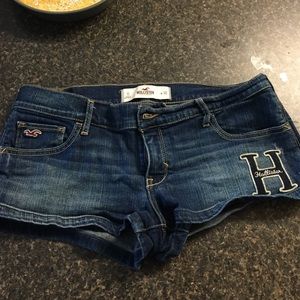 Hollister shorts!