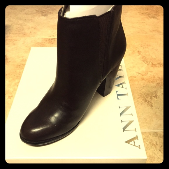 Ann Taylor Shoes - Ann Taylor Brown Leather Ankle Boots, sz 6