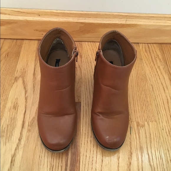 Forever 21 Ankle Boots - Picture 2 of 2