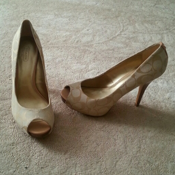 Coach shoes