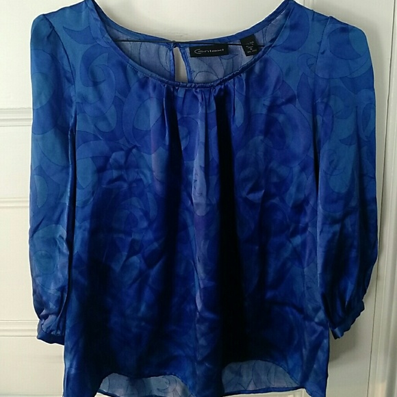 Blue blouse