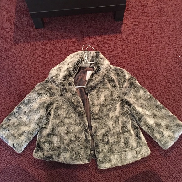 Forever 21 Faux Fur Jacket - Picture 1 of 1