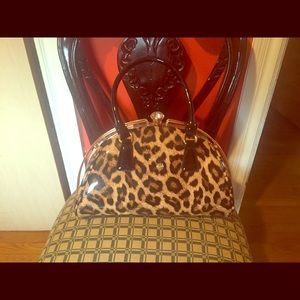 Oversized cheetah print purse