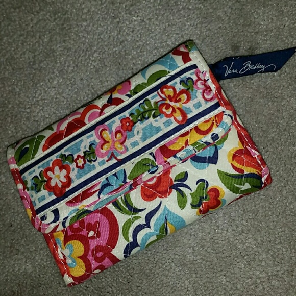 Vera Bradley Handbags - Vera Bradley Wallet