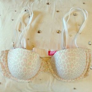 Victoria Secret Bra, 34C