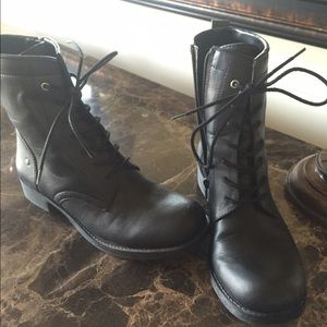 Nine West- Black lace up combat boots