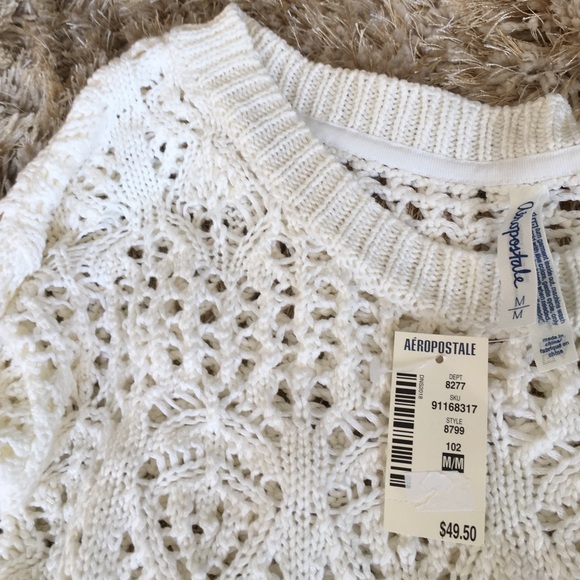 NWT Aeropostale Cropped Crochet Sweater - Picture 2 of 2