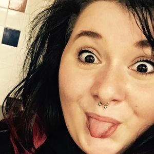 Meet your Posher, Madeline