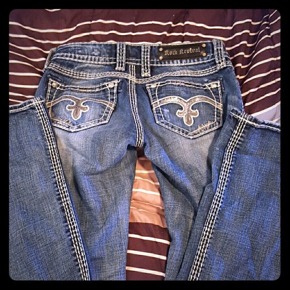 26 Alanis boot cut Rock Revival jeans